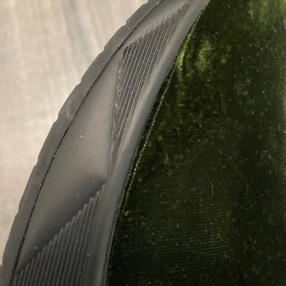 Tom Ford Turner Tasselled Velvet Green Sneakers Size 11 - Picture 14 of 16